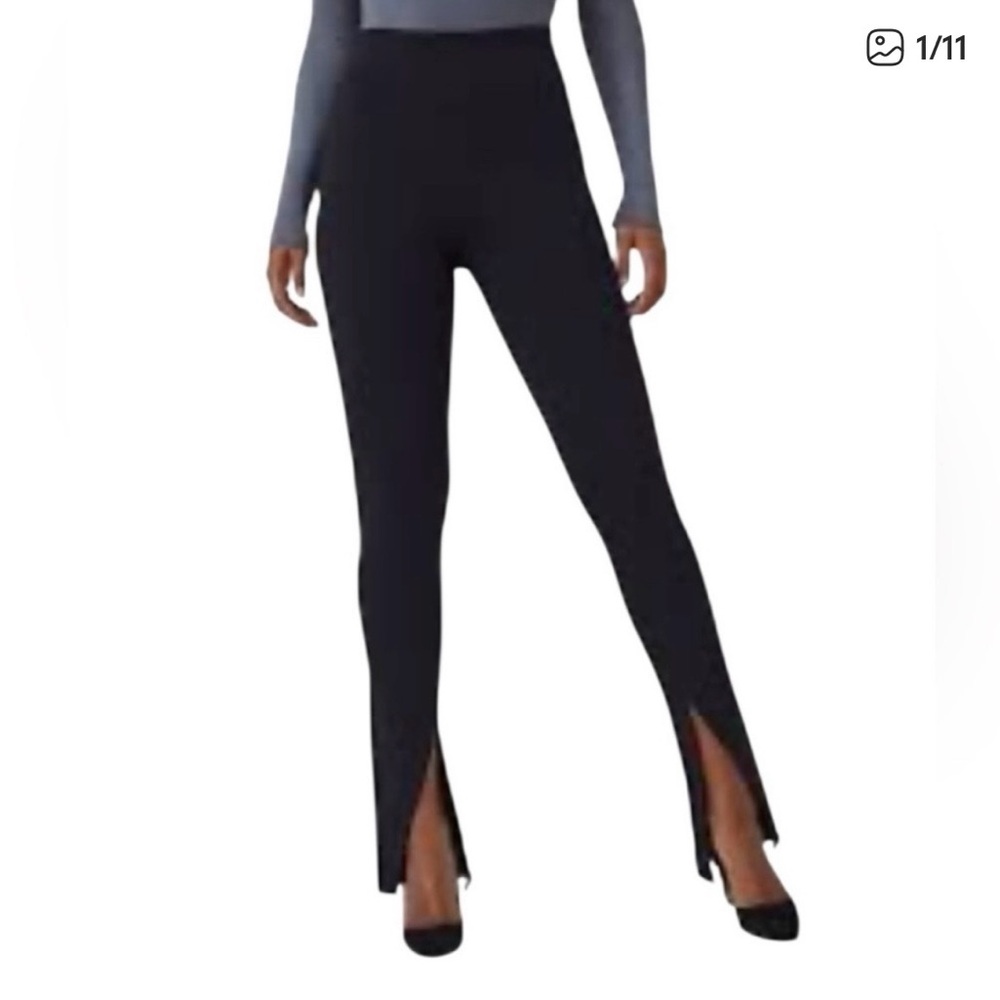 SPANX Perfect Front Slit Legging in Black